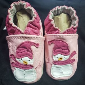 Robeez shoes for girl 0-6 months